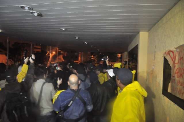Sete dos dez detidos durante manifesta&ccedil;&atilde;o permanecem presos
