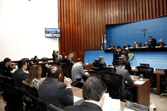 Com 15 votos a favor, deputados aprovam projeto que aumenta ITCD