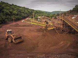 Medida compensatória refere-se à atividade desenvolvida pela mineradora no Morro do Urucum (Foto/Divulgação)