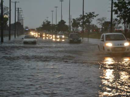  Chuva forte faz setembro superar média histórica em Campo Grande 