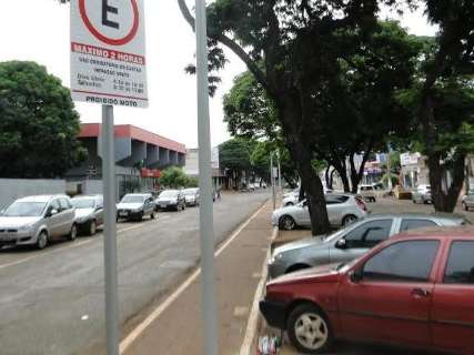 Após reclamações, audiência pública vai debater estacionamento rotativo