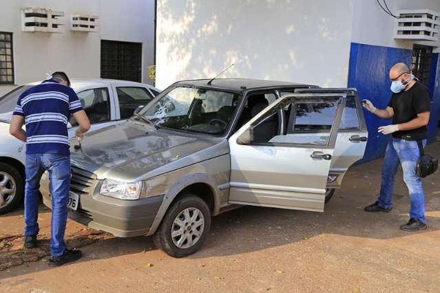 Assaltantes fazem arrast&atilde;o e roubam at&eacute; bolo confeitado em padaria