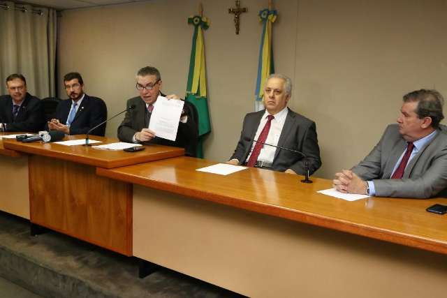 JBS usou a mesma nota 3 vezes para simular transa&ccedil;&atilde;o com bois, diz CPI