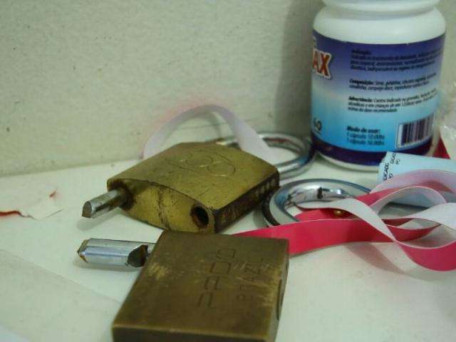 Ladr&otilde;es s&atilde;o flagrados furtando loja; j&aacute; s&atilde;o 341 casos registrados s&oacute; este m&ecirc;s