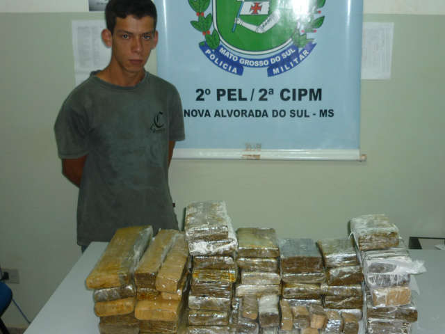  Em Nova Alvorada do Sul, homem &eacute; preso com 31 quilos de maconha 