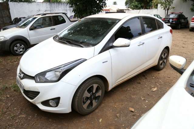 Comboio era de carros roubados em Goi&aacute;s que serviriam ao tr&aacute;fico