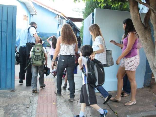 Alunos do munic&iacute;pio voltam &agrave;s aulas com &lsquo;tudo certo&rsquo;, diz Prefeitura 