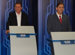 Edison Giroto e Alcides Bernal durante o debate da TV Morena. (Fotos: Gabriel Neris)