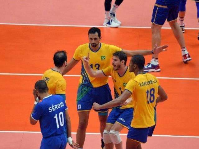 Brasil bate a Fran&ccedil;a no v&ocirc;lei masculino e vai &agrave;s quartas de final