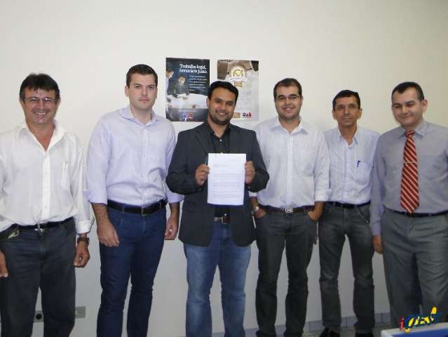 Sem juiz h&aacute; sete meses, advogados de Sonora pedem provid&ecirc;ncias