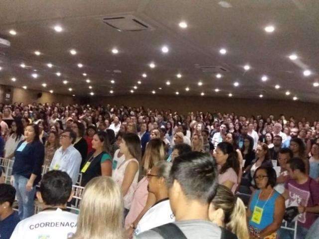 Confer&ecirc;ncia debate acesso &agrave; sa&uacute;de, direito que s&oacute; existe no papel