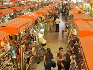 Mercado Municipal: boxes padronizados e comerciantes capacitados para gerenciar os negócios (Foto: Alcides Neto)