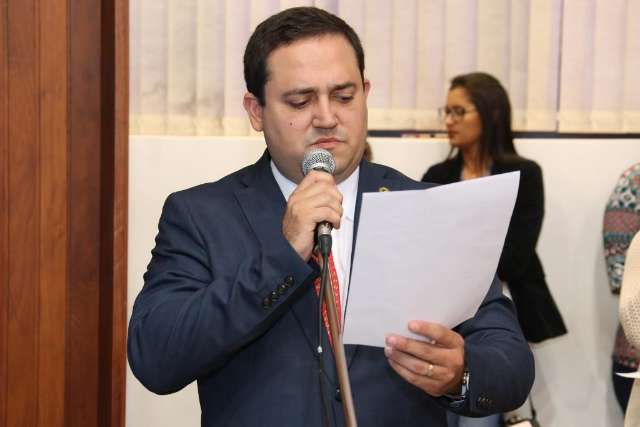Aparelhos celulares podem ser proibidos em UTIs neonatais do MS
