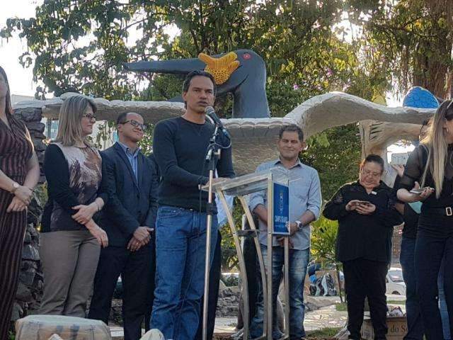 Revitalizada pela prefeitura, Pra&ccedil;a Pantaneira &eacute; reaberta ap&oacute;s 60 dias