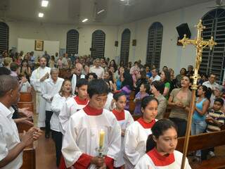 Capela da comunidade Bom Jesus foi o palco da celebração à Santo Antônio (Foto: Minamar Junior)
