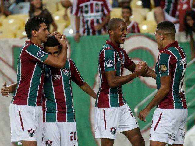 Em noite de Jo&atilde;o Pedro, Fluminense goleia o Atl&eacute;tico Nacional em 4 a 1