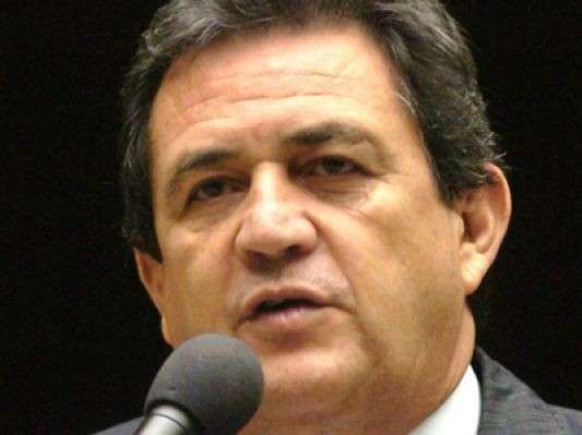 Delc&iacute;dio deixa CAE e Moka assume Comiss&atilde;o de Assuntos Sociais