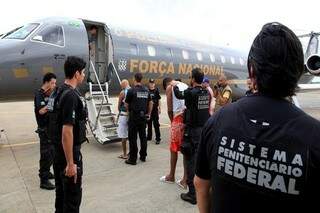 Detentos foram transferidos do Complexo Penitenciário de Pedrinhas, em São Luiz, no Maranhão (Foto: O Imparcial)