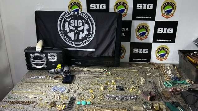 Adolescente de 14 anos fazia parte de quadrilha que invadiu 20 resid&ecirc;ncias