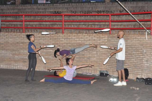 Encontro de malabaristas quer fomentar a cultura de circo em Campo Grande 