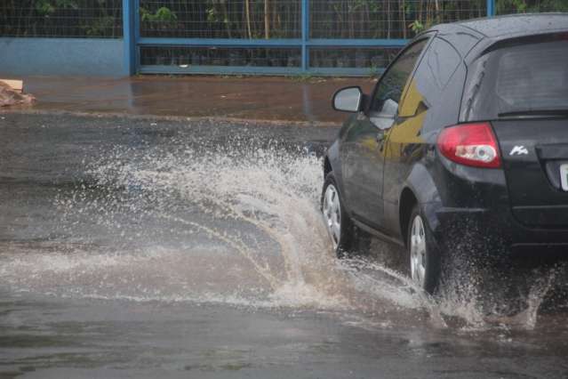 Ap&oacute;s recorde em setembro, Capital tem outubro com chuva abaixo da m&eacute;dia