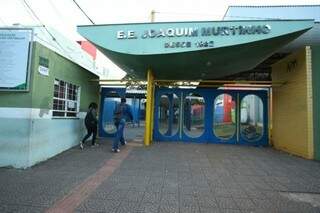 Fachada da Escola Estadual Joaquim Murtinho (Foto: André Bittar)