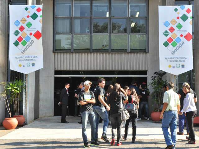  Com foco no respeito, Semana Nacional de Tr&acirc;nsito &eacute; aberta na Assembleia 