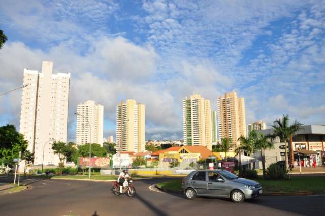 Campo Grande ter&aacute; m&aacute;xima de 29&ordm;C, chuva e trovoadas 