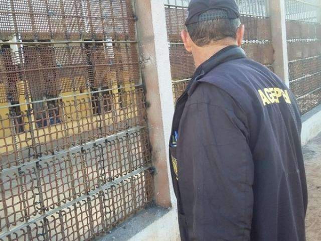 Dois meses ap&oacute;s extradi&ccedil;&atilde;o, traficante foge de pres&iacute;dio usando escada