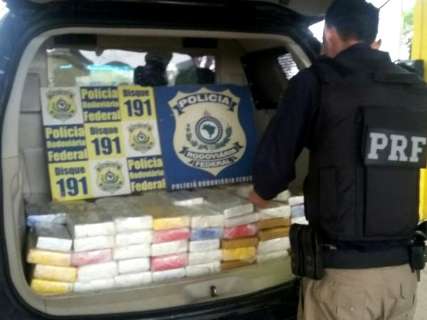 Polícia apreende 130 kg de cocaína que seguiam da fronteira para a Capital