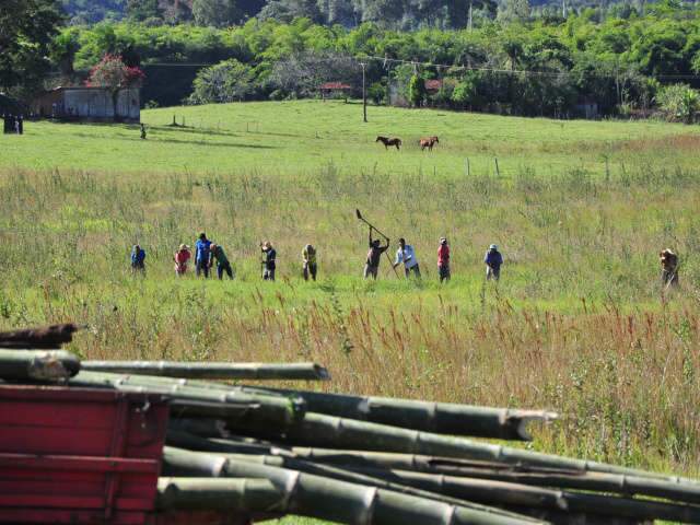  Terena afirmam que s&oacute; deixam Bras&iacute;lia depois que portaria de indeniza&ccedil;&otilde;es sair