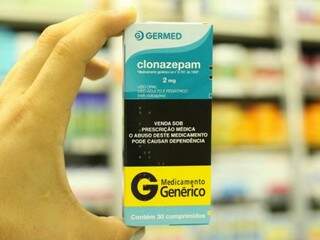 Caixa de remédio Clonazepan, vendido em farmácia.
A caixa custa em média R$ 20.(Foto: André Bittar).
