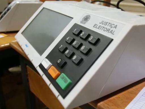 Em enquete, 82% dos leitores n&atilde;o consideram urnas eletr&ocirc;nicas confi&aacute;veis