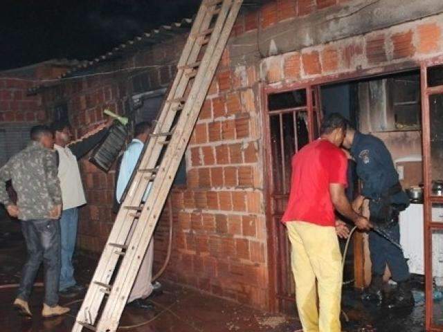 Por 4 votos a 1, jurados absolvem acusado de matar a esposa em inc&ecirc;ndio 
