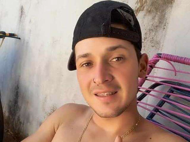 Ainda &eacute; grave estado de sa&uacute;de de jovem agredido no Portal Caiob&aacute;