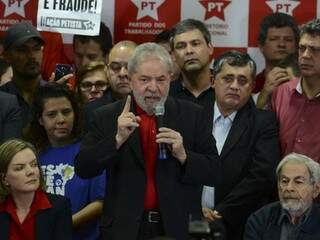 Lula é acusado do crime de tráfico de influência na compra, pelo governo federal, de novos caças da Força Aérea Brasileira (Foto: Rovena Rosa/Agência Brasil)
