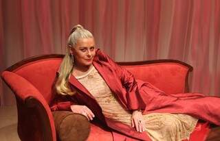 Vera Fischer estreia peça &#039;Ela é o Cara&#039; em Campo Grande nos dias 1 e 2 de outubro