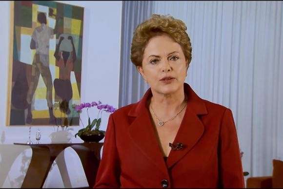 Dilma sanciona com vetos o projeto de lei das dom&eacute;sticas