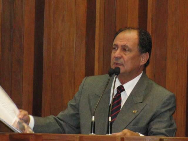  Z&eacute; Teixeira diz estar com alian&ccedil;a na m&atilde;o, mas n&atilde;o decidiu entre PSDB e PMDB