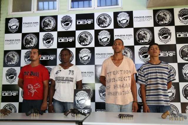 Pol&iacute;cia prende quadrilha da Capital que imitava grupo criminoso de novela 