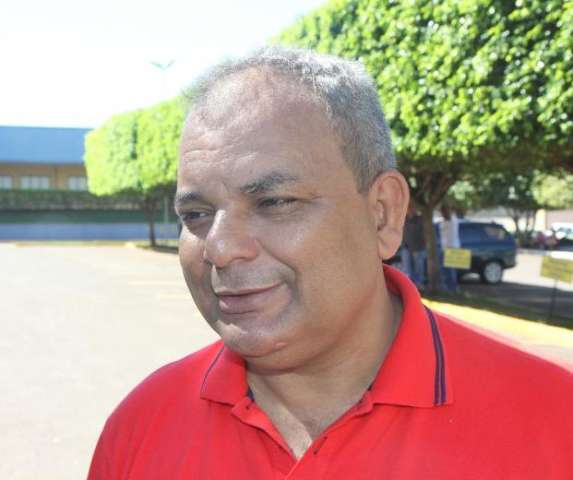 Delc&iacute;dio imp&otilde;e nova derrota a Zeca e presidente do PT &eacute; reeleito com 61,7%