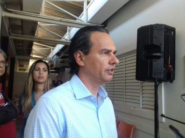 Auditoria na folha de pagamento deve ficar para ano que vem, diz prefeito