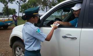 Seguran&ccedil;a  refor&ccedil;a efetivo para fiscalizar rodovias at&eacute; o feriado  