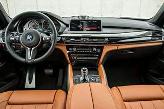 BMW lança no Brasil o novo X6M com 575 cv de potência