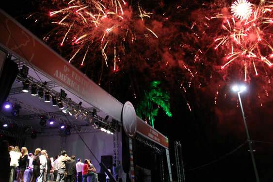  Com aus&ecirc;ncias e frio, Corumb&aacute; abre o IX Festival Am&eacute;rica do Sul