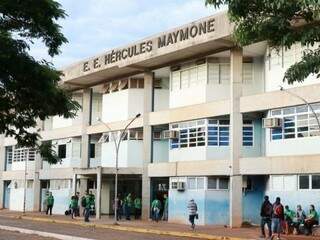 Escola Estadual  Hércules Maymone, em Campo Grande (Foto: Henrique Kawaminami - Arquivo)