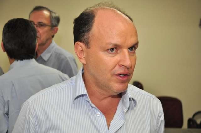 PMDB ratifica Mochi como presidente do diret&oacute;rio e j&aacute; planeja 2014