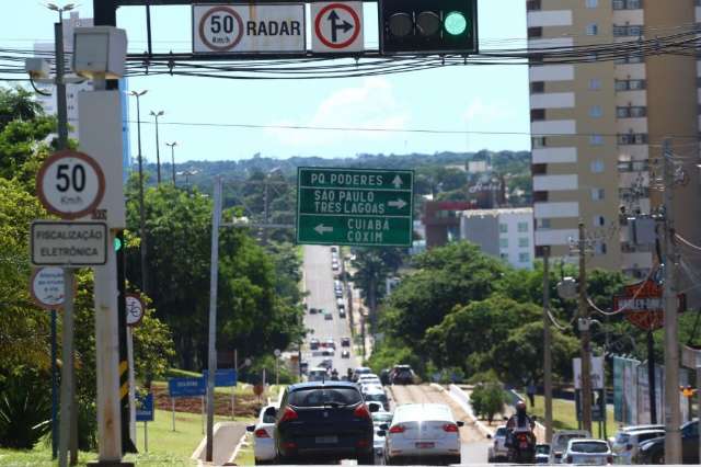 Sem radar h&aacute; um ano, receita com multas cai 64% em Campo Grande