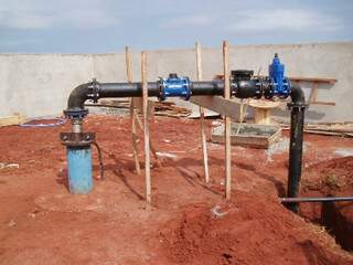 Poço está em operação desde a última sexta-feira, em Bataguassu, e obra custou R$ 600 mil (Foto: Divulgação)