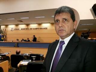 Líder do prefeito, João Rocha, nega que derrubada dos vetos tenha sido derrota de Olarte (Foto: Kleber Clajus)